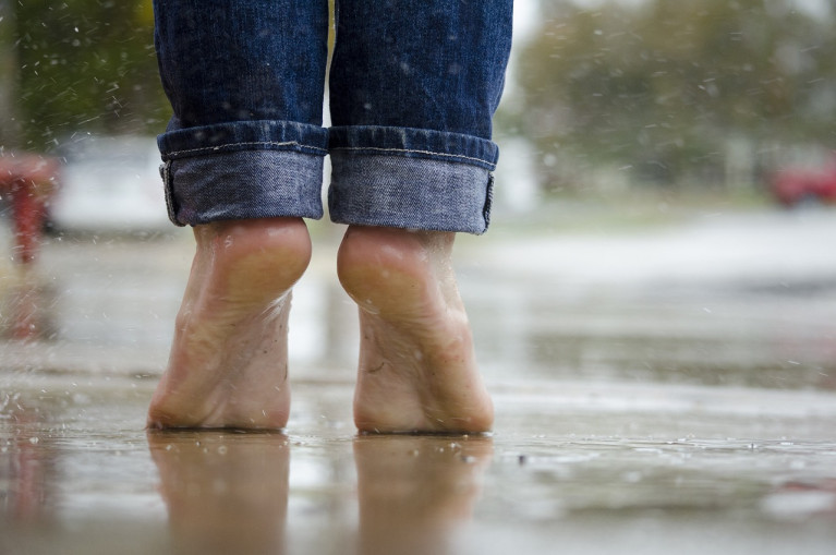 V_Voeten_barefoot-1835661_1280.jpg